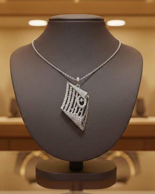 Geometric Pendant Jewelry Moissanite Hypoallergenic Necklace Modern Luxury Chain