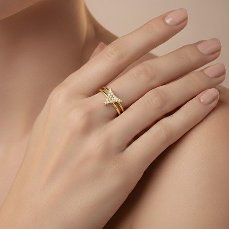 Moissanite V Ring – Adjustable Open Wrap Hypoallergenic Ring with Diamond-Like Sparkle