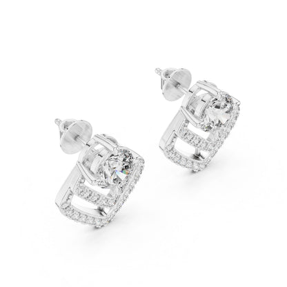 Gold and rose gold geometric moissanite diamond stud earrings featuring minimalist triangle design by Riora.