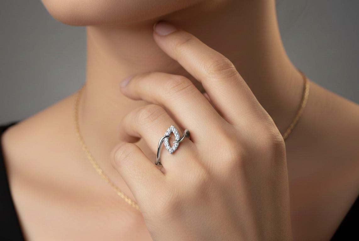 Interlocking Heart Moissanite Ring | Gold, Rose Gold & Silver | Hypoallergenic Promise Ring
